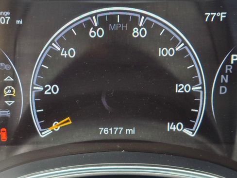 Used 2020 Jeep Grand Cherokee Limited w/ Luxury Group II RWD image 15