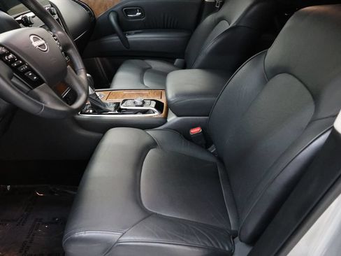 Used 2024 Nissan Armada SL w/ Captain's Chairs Package RWD image 78