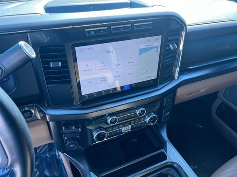 Used 2023 Ford F350 Lariat image 25