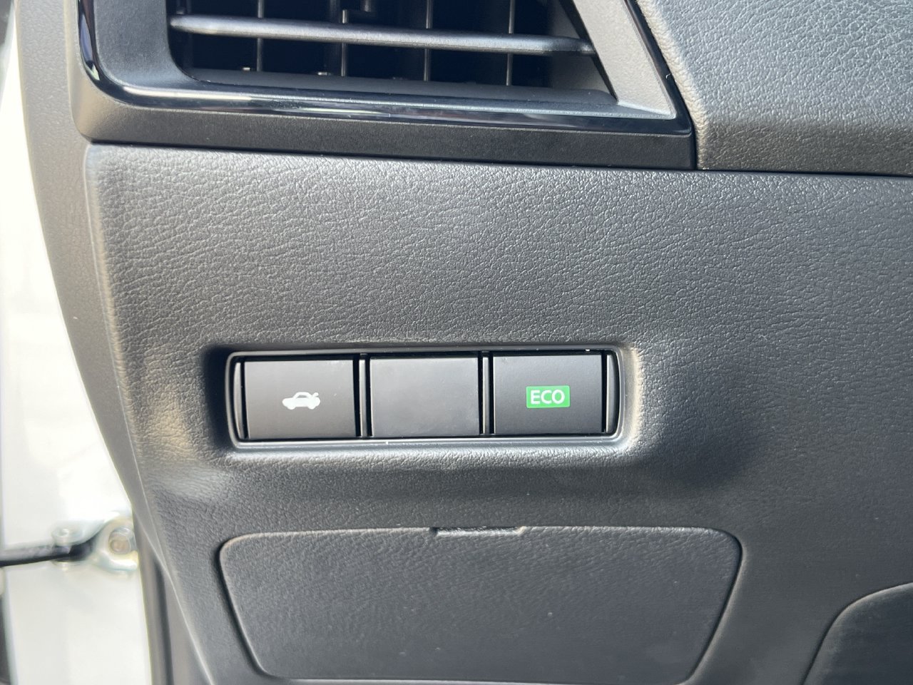New 2027 Nissan Sentra S FWD image 12