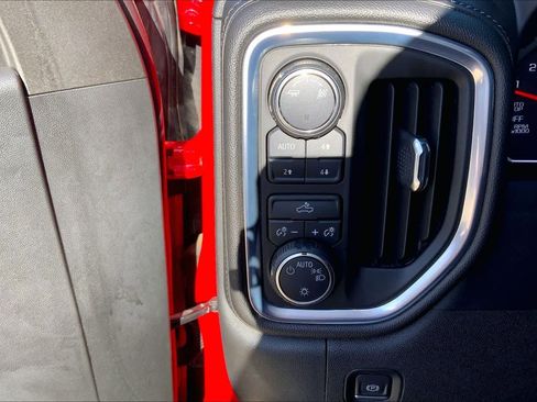 Used 2019 Chevrolet Silverado 1500 LT w/ All-Star Edition image 31