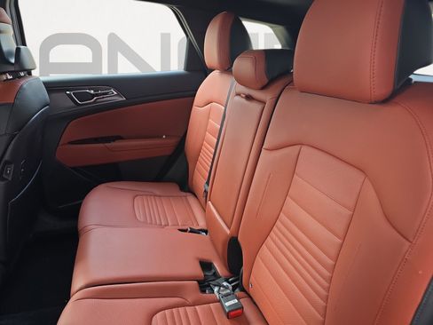 Certified 2024 Kia Sportage SX image 19