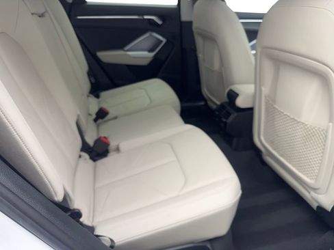 Used 2022 Audi Q3 2.0T Premium w/ Convenience Package image 40
