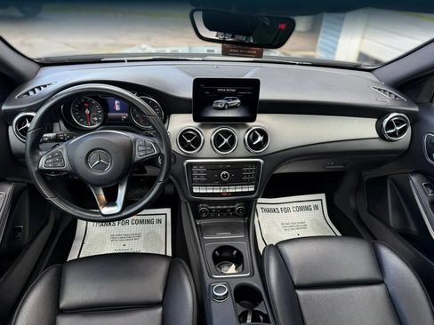 Used 2020 Mercedes-Benz GLA 250 4MATIC image 12