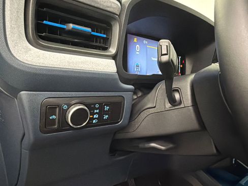 New 2025 Ford Maverick XLT w/ XLT Luxury Package image 29