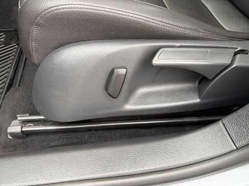 Used 2014 Volkswagen Jetta TDI image 12