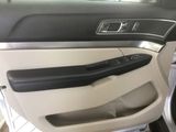 Used 2018 Ford Explorer XLT w/ Equipment Group 202A image 6