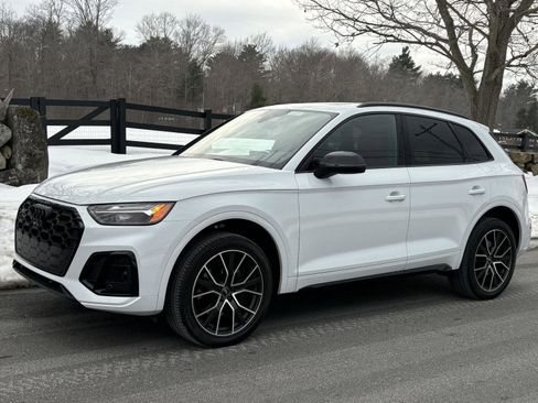 Used 2023 Audi SQ5 Premium Plus w/ Premium Plus Package image 13