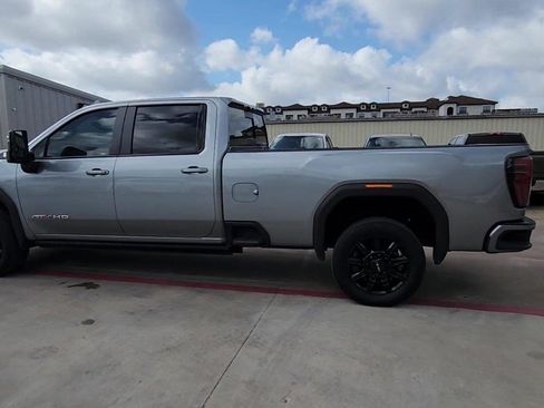 Certified 2024 GMC Sierra 2500 AT4 w/ AT4 Premium Plus Package AWD/4WD image 33