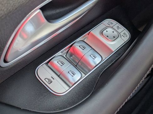 Used 2024 Mercedes-Benz GLE 53 AMG 4MATIC image 29