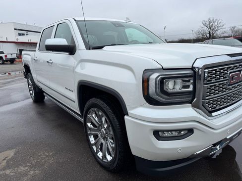 Used 2017 GMC Sierra 1500 Denali w/ Denali Ultimate Package image 12