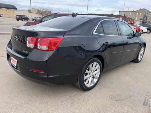 Used 2014 Chevrolet Malibu LT image 8