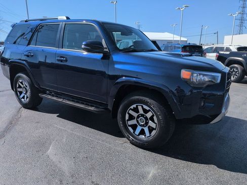 Used 2021 Toyota 4Runner TRD Off-Road Premium w/ Moonroof Package image 7
