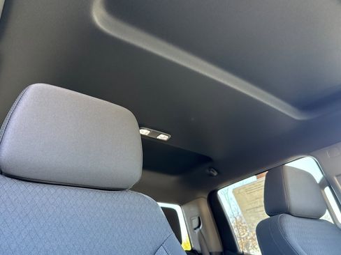 New 2026 GMC Sierra 1500 SLE w/ X31 Off-Road Package image 17