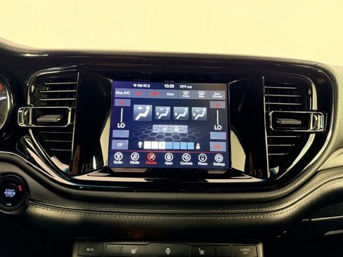 Used 2022 Dodge Durango GT RWD image 18