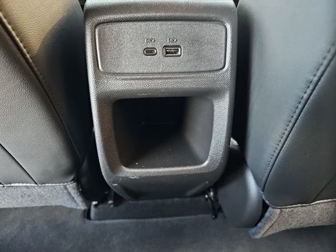 Used 2024 Chevrolet Trax LT w/ Driver Confidence Package FWD image 20