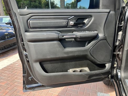 Used 2022 RAM 1500 Limited w/ Body Color Bumper Group AWD/4WD image 14