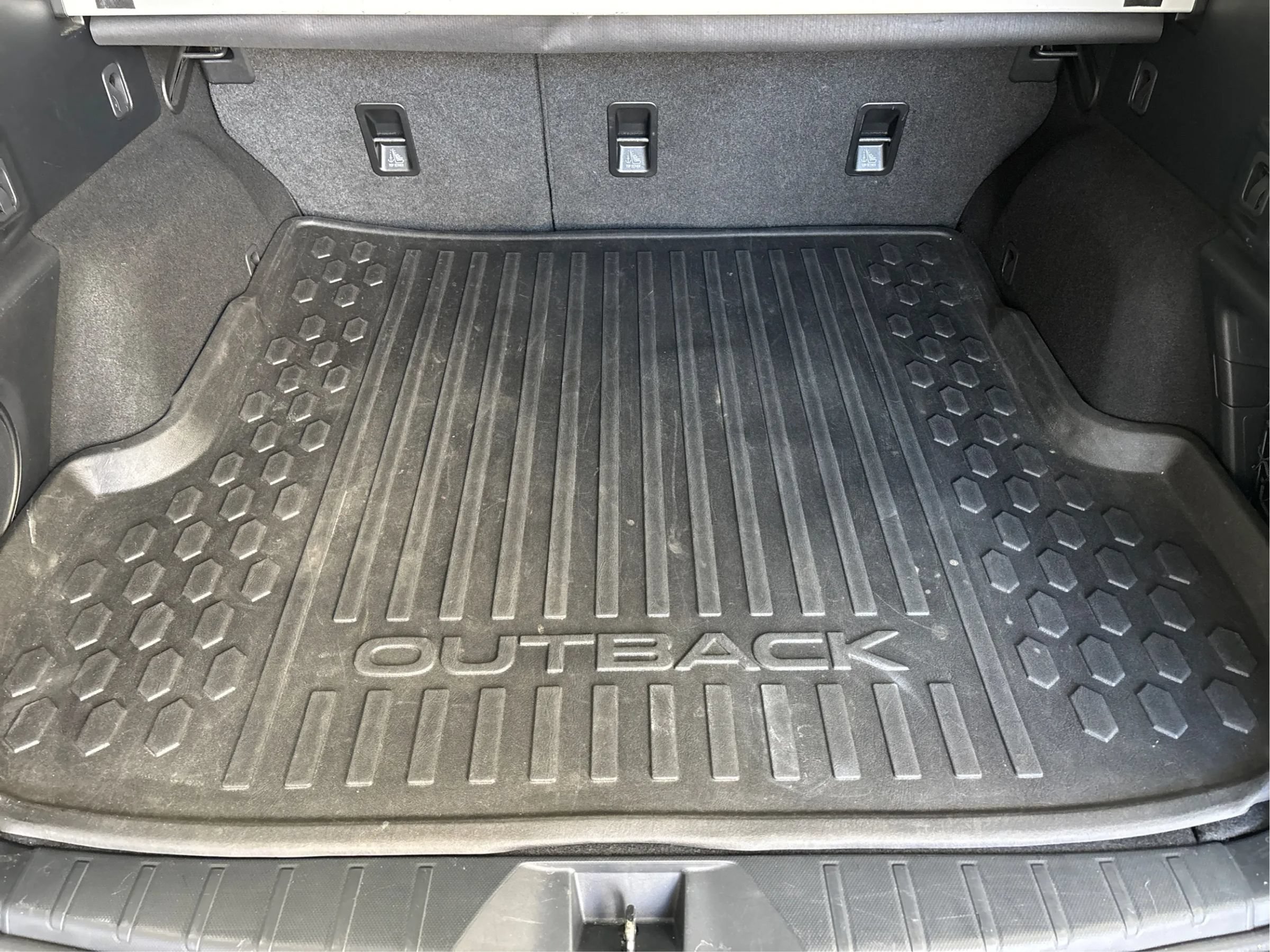 Used 2020 Subaru Outback Touring XT AWD/4WD image 16
