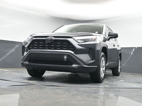 Used 2024 Toyota RAV4 LE image 27