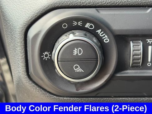 Used 2021 Jeep Gladiator Sport AWD/4WD image 27