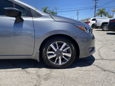 Used 2024 Nissan Versa S w/ S Plus Package FWD image 29