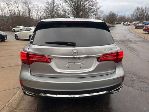 Used 2017 Acura MDX SH-AWD w/ Technology Package image 4