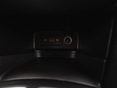 Used 2022 Chevrolet Equinox LT image 11