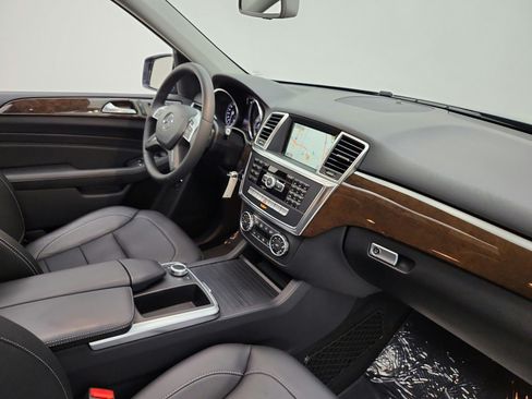 Used 2015 Mercedes-Benz ML 350 4MATIC image 18