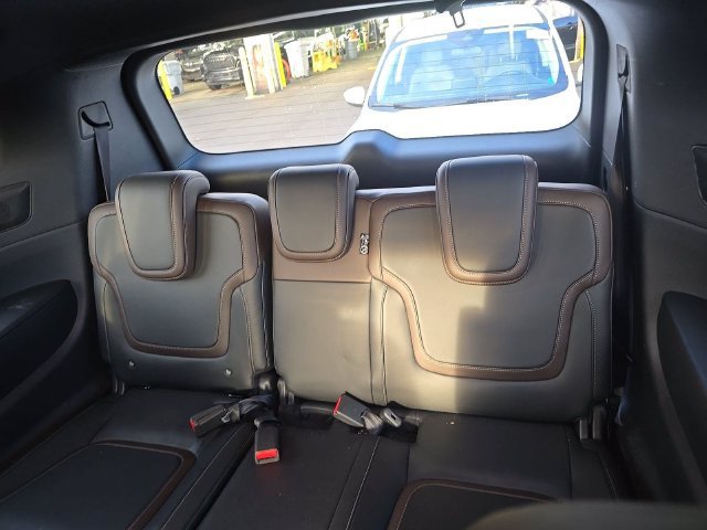 Certified 2026 Nissan Armada SL w/ Captain's Chari Seat Package RWD image 4