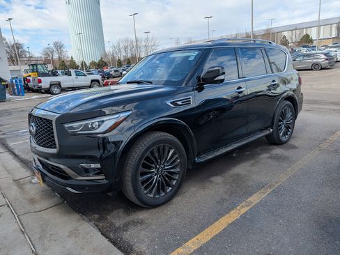 Used 2024 INFINITI QX80 Premium Select w/ Cargo Package image 5