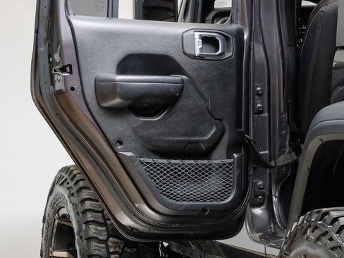 Used 2019 Jeep Wrangler Unlimited Sport S AWD/4WD image 44