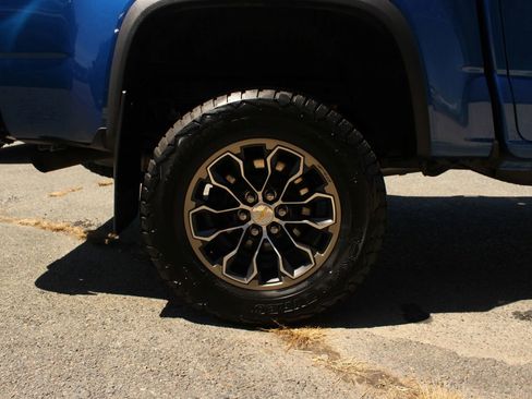 Used 2019 Chevrolet Colorado ZR2 AWD/4WD image 8