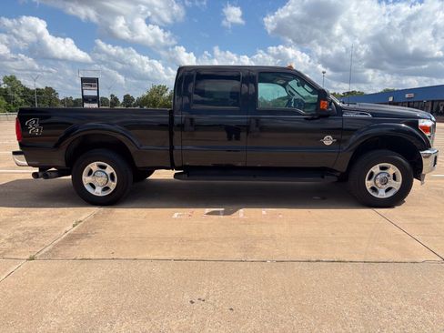 Used 2013 Ford F250 XLT w/ XLT Interior Pkg AWD/4WD image 2