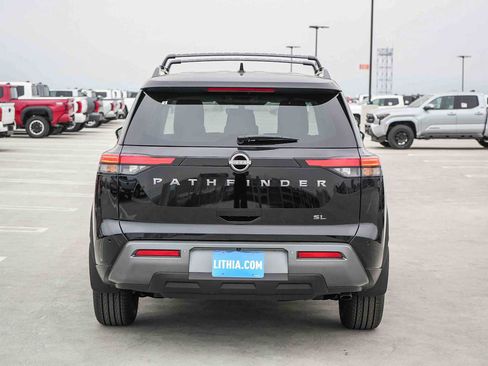 New 2026 Nissan Pathfinder SL w/ Cargo Package FWD image 7
