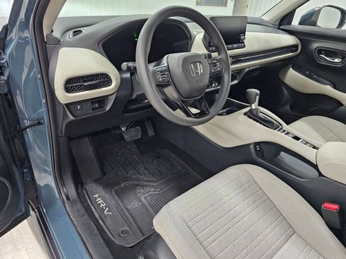 Certified 2025 Honda HR-V LX image 25