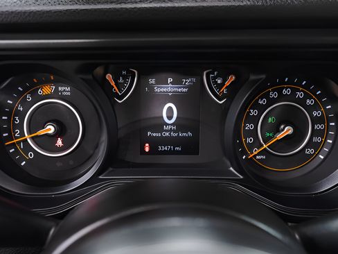 Used 2024 Jeep Wrangler Unlimited Sport AWD/4WD image 13
