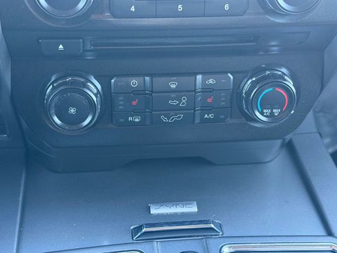 Used 2018 Ford F150 XLT w/ Equipment Group 302A Luxury image 23