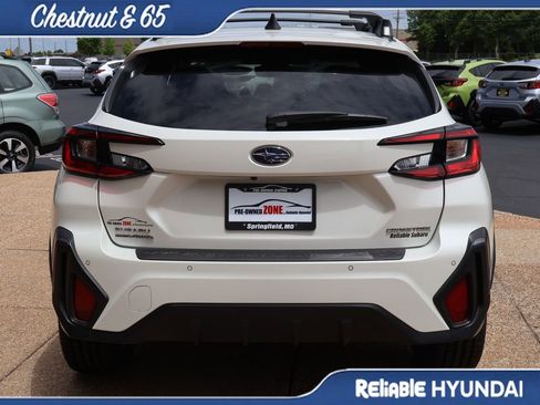 Used 2024 Subaru Crosstrek 2.5i Limited w/ Crosstrek Mirror Package AWD/4WD image 5