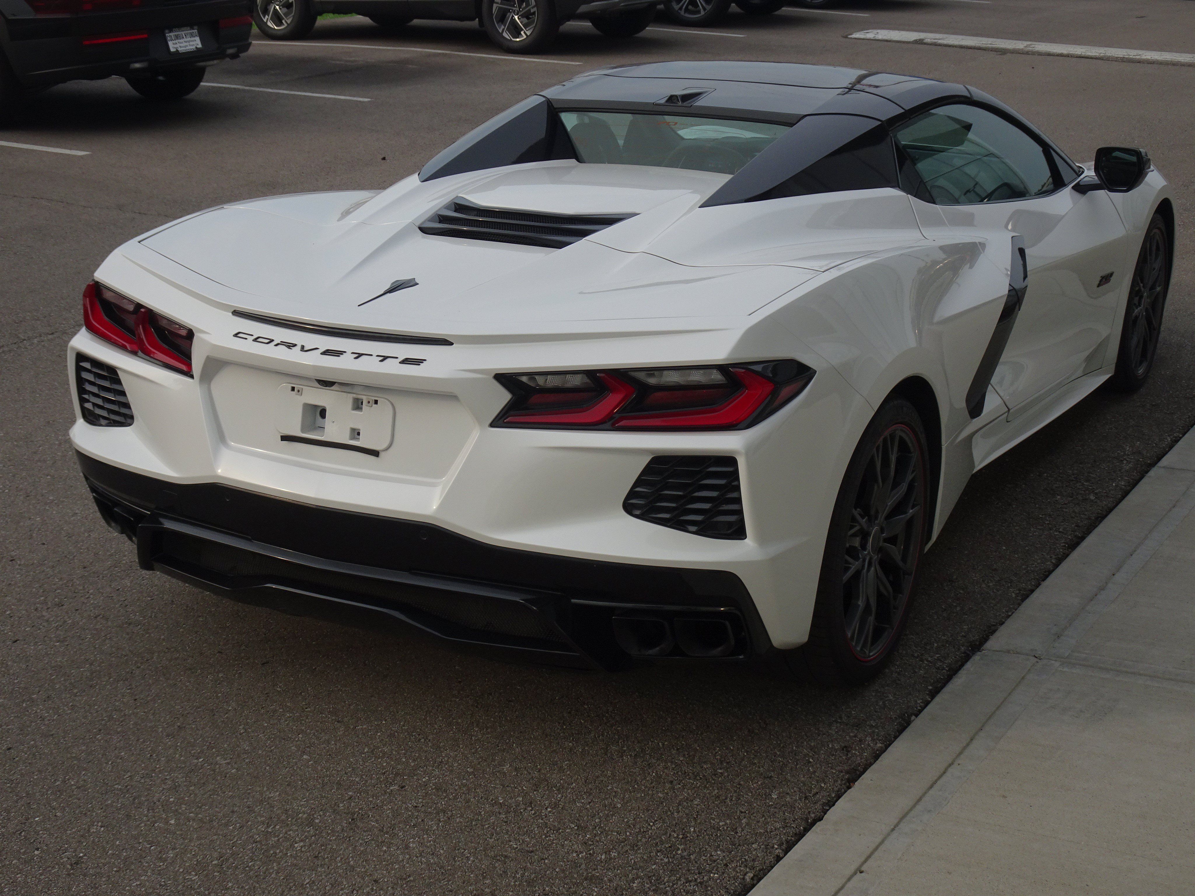 Used 2023 Chevrolet Corvette Stingray Premium Conv RWD image 5