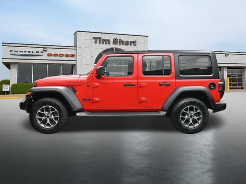 Used 2024 Jeep Wrangler Unlimited Sport AWD/4WD image 2