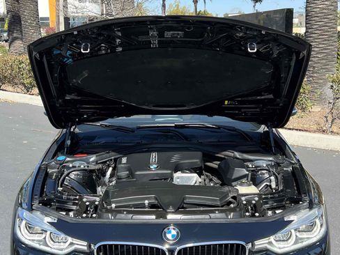 Used 2018 BMW 320i Sedan image 20