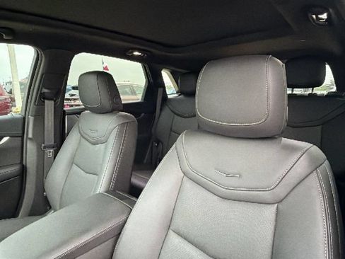 Used 2024 Cadillac XT5 Premium Luxury w/ Technology Package FWD image 16