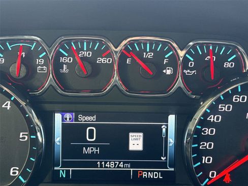 Used 2020 GMC Yukon SLT w/ Open Road Package AWD/4WD image 29