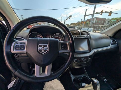 Used 2018 Dodge Journey Crossroad image 22