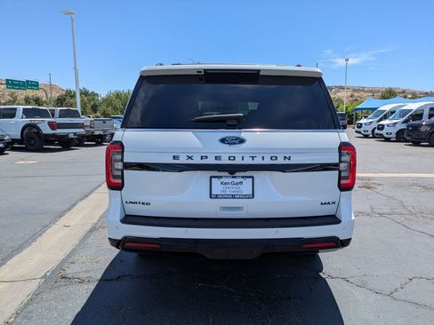 Certified 2022 Ford Expedition Max Limited AWD/4WD image 6