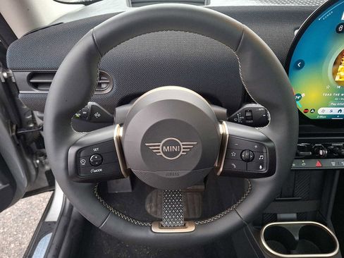 Used 2025 MINI Cooper S image 19