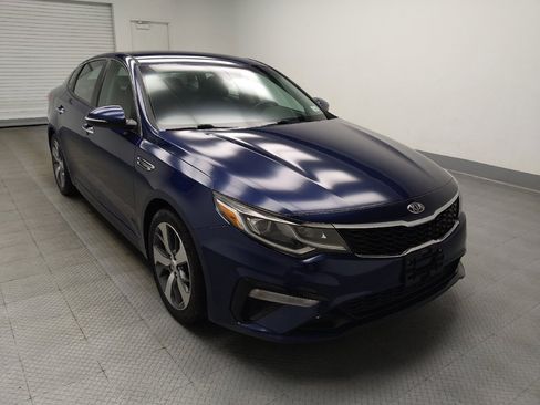 Used 2019 Kia Optima S FWD image 13