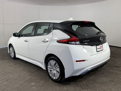 Used 2025 Nissan Leaf S FWD image 5