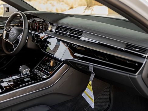 New 2025 Audi A8 L 3.0T image 28