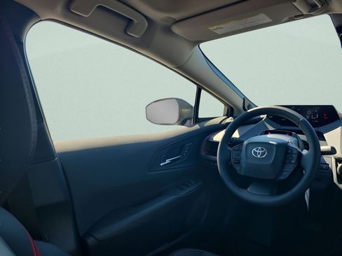 New 2026 Toyota Prius Plug-In Hybrid FWD image 15